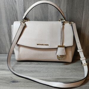 Michael Kors Ava Bag